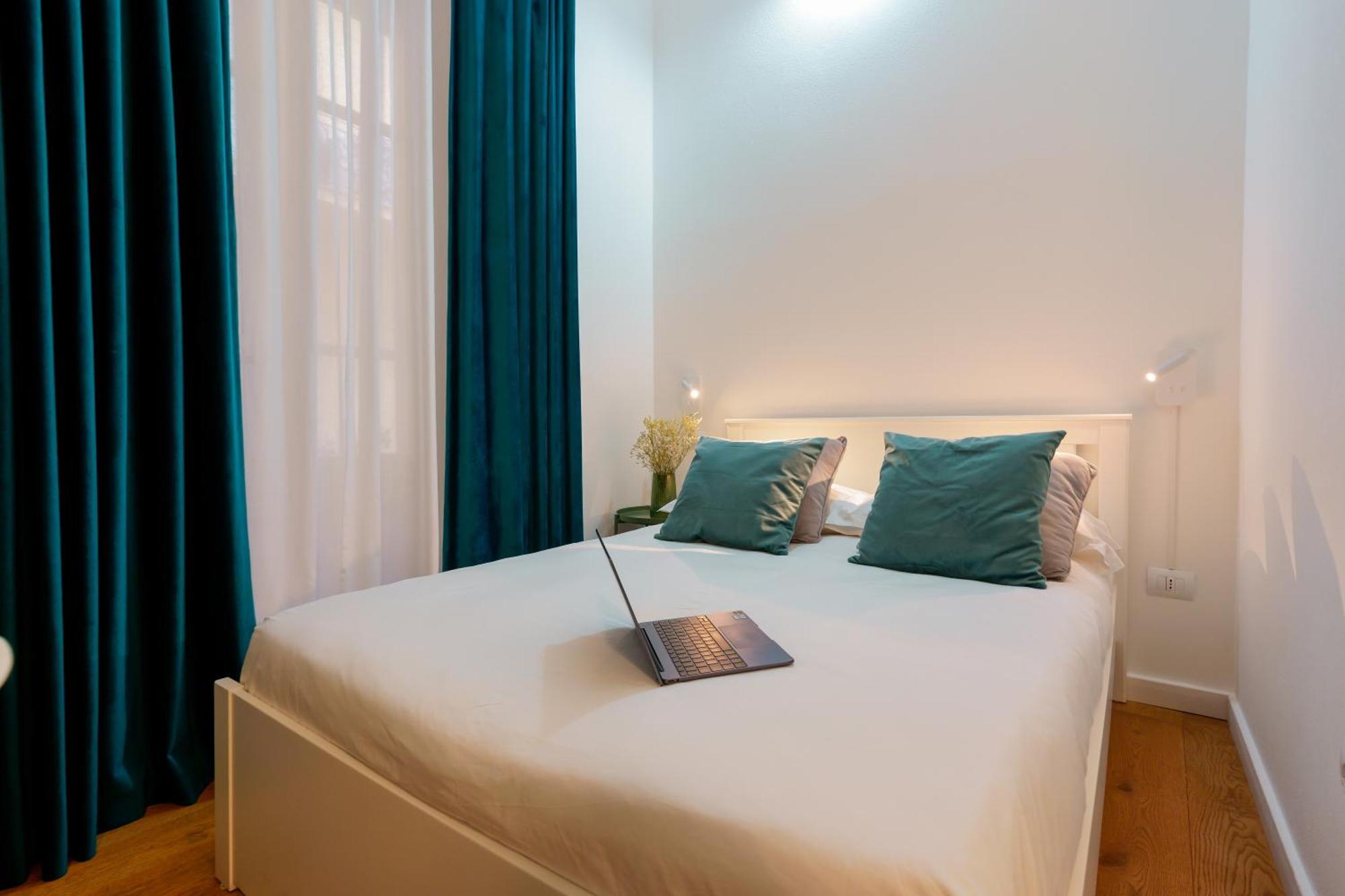 Crossroad Four - Locazione Turistica Bed & Breakfast Cagliari Exterior photo